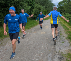 Gruppentreffen nach der halben Runde
